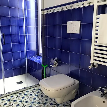 Il Moro Di 4* פוזיטנו