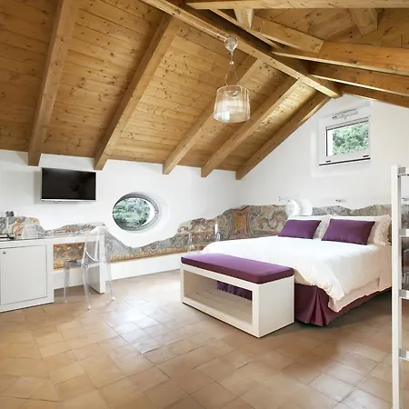 Il Moro Di بوسيتانو